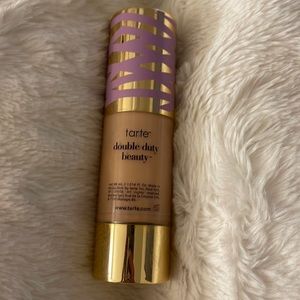 face tape™ foundation
featherlight full coverage 27H light medium honey